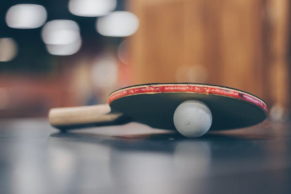 Ping pong : astuces et équipements pour joueurs passionnés